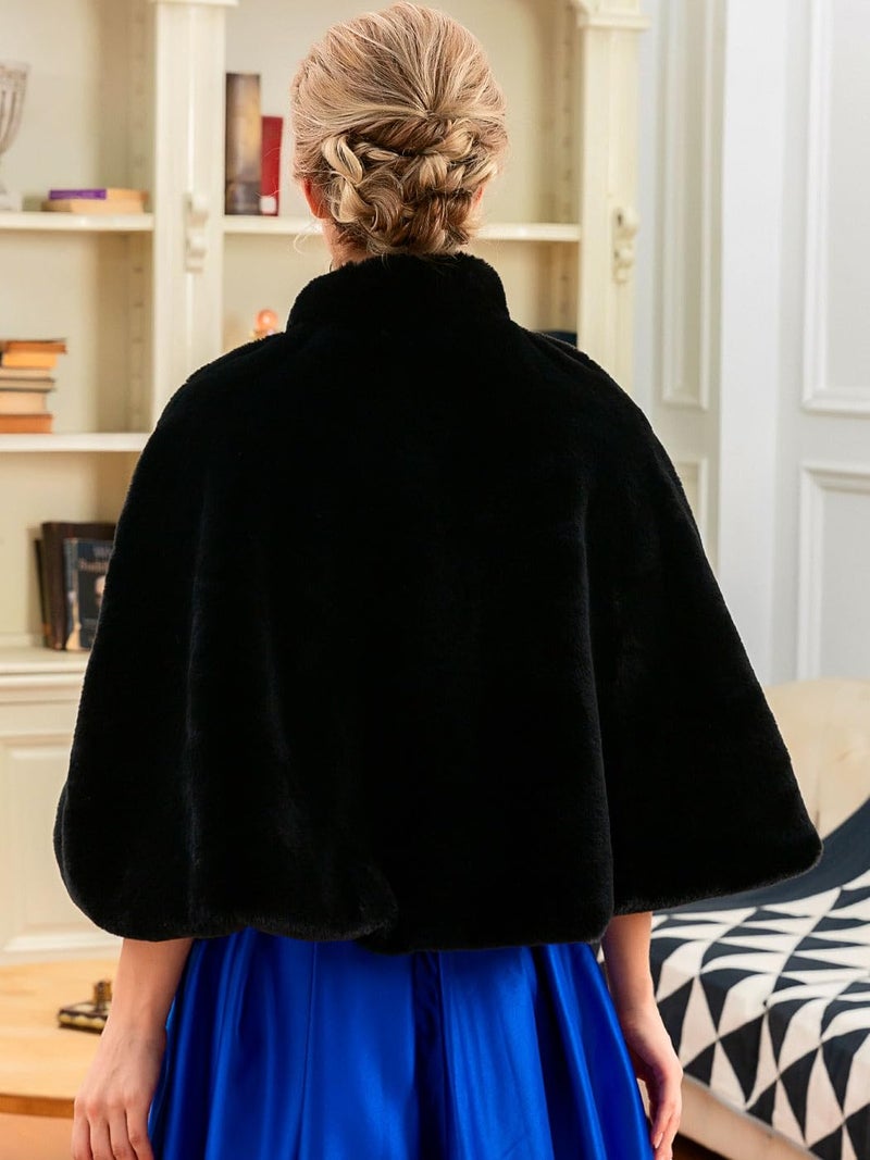 Aukmla Faux Fur Wrap Bridal Stole Wedding Fur Shrug Winter Cape with Rhinestones Brooch (Black) - Image 2